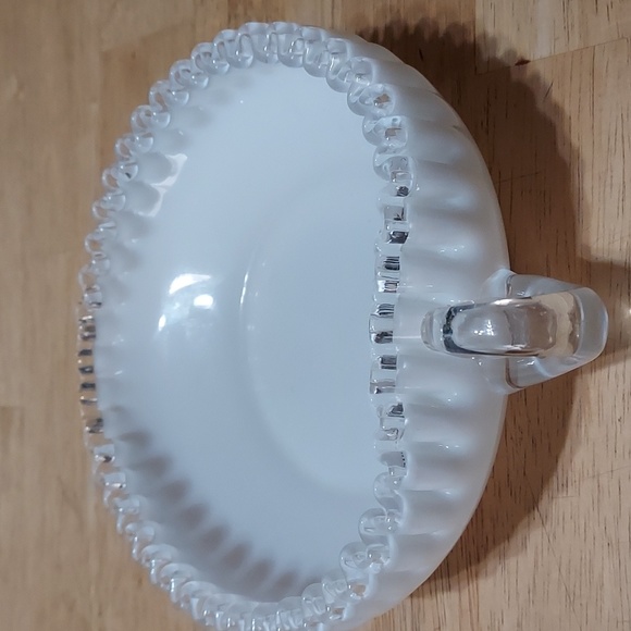 FENTON - Picture 3 of 9